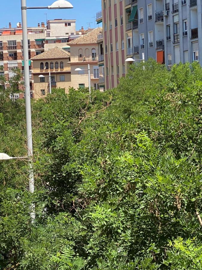 Appartement Apartamento Ronda Genil Con Parking Gratuito à Grenade Extérieur photo