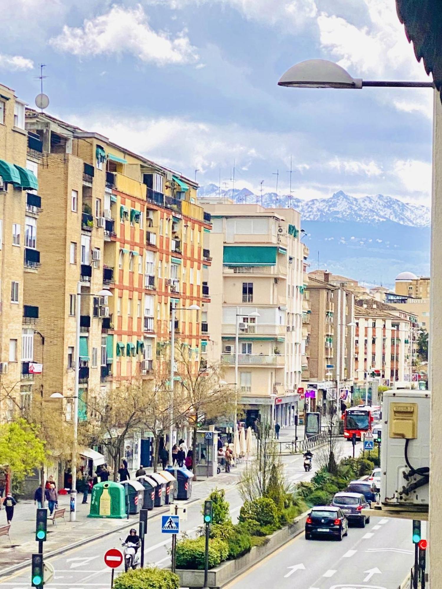 Appartement Apartamento Ronda Genil Con Parking Gratuito à Grenade Extérieur photo